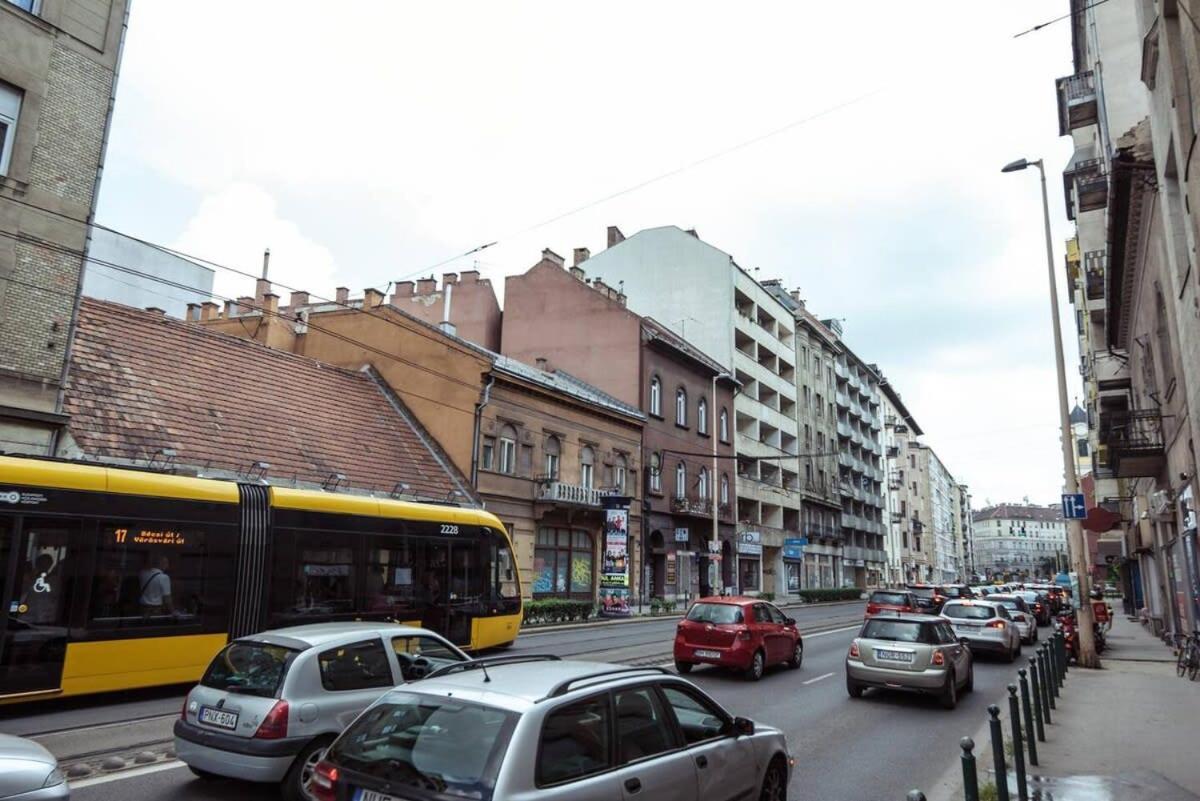 Renovated Design Apartment Close To The Danube Budapeszt Zewnętrze zdjęcie