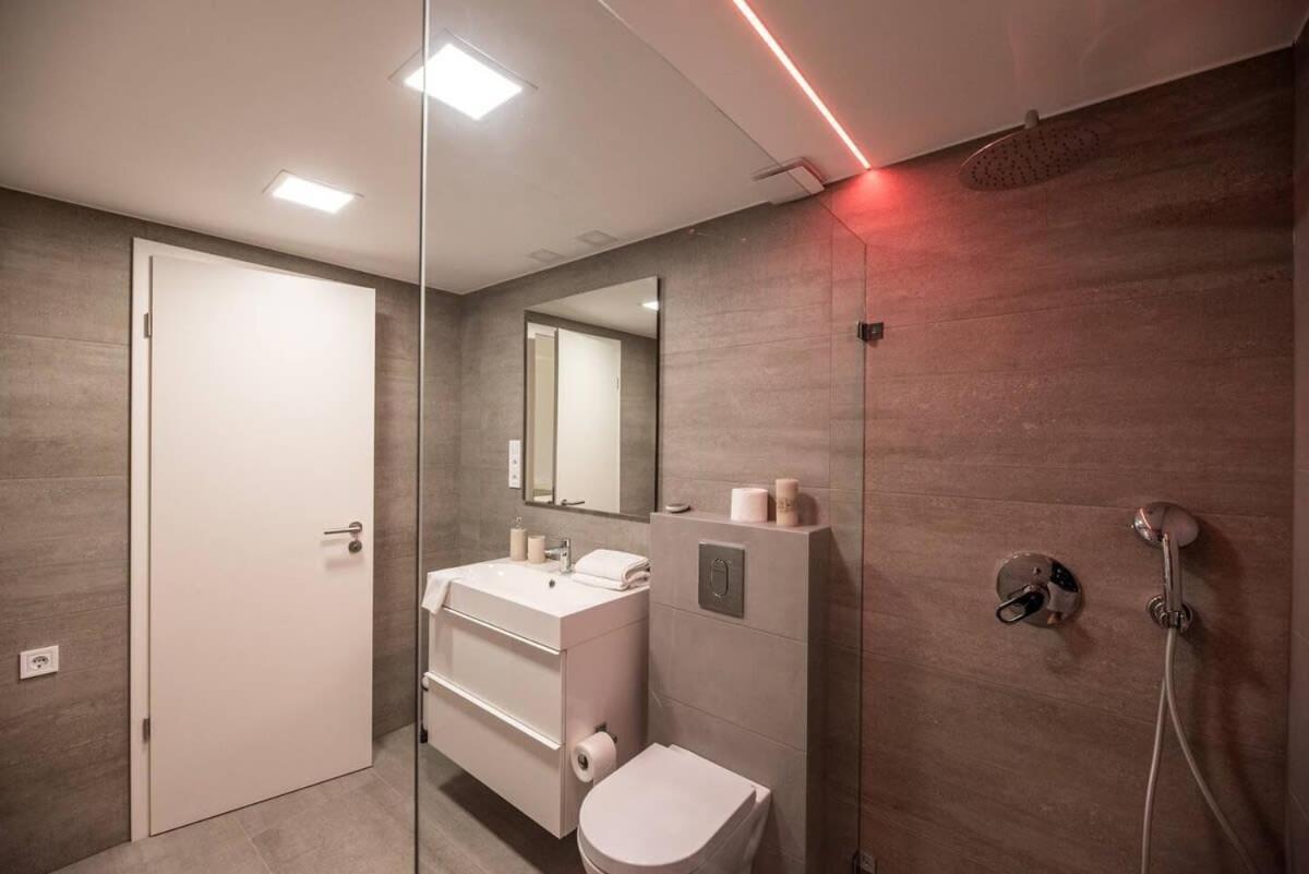 Renovated Design Apartment Close To The Danube Budapeszt Zewnętrze zdjęcie